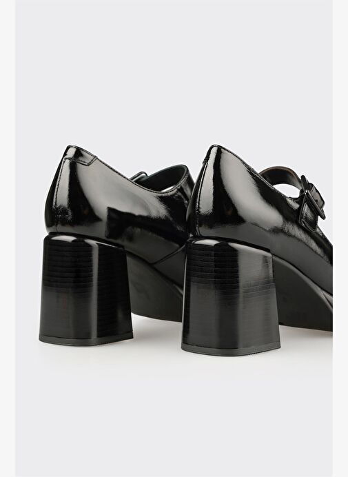 Siyah Deri Kadın Ayakkabı - Görsel 5