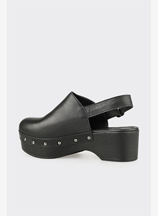 Siyah Deri Kadın Terlik - Görsel 4