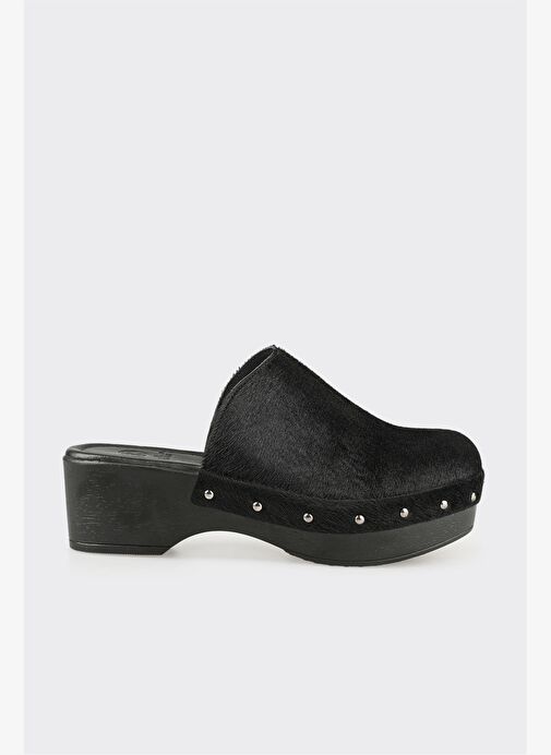 Siyah Deri Kadın Terlik - Görsel 2