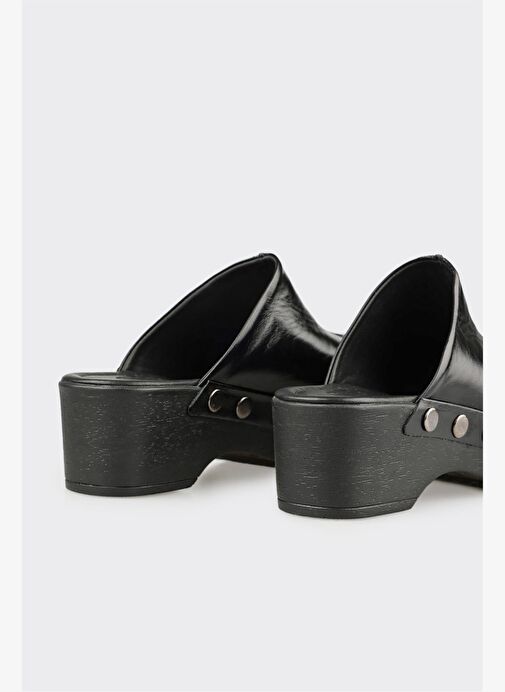 Siyah Deri Kadın Terlik - Görsel 5