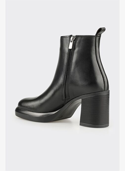 Siyah Deri Kadın Günlük Bot - Görsel 4