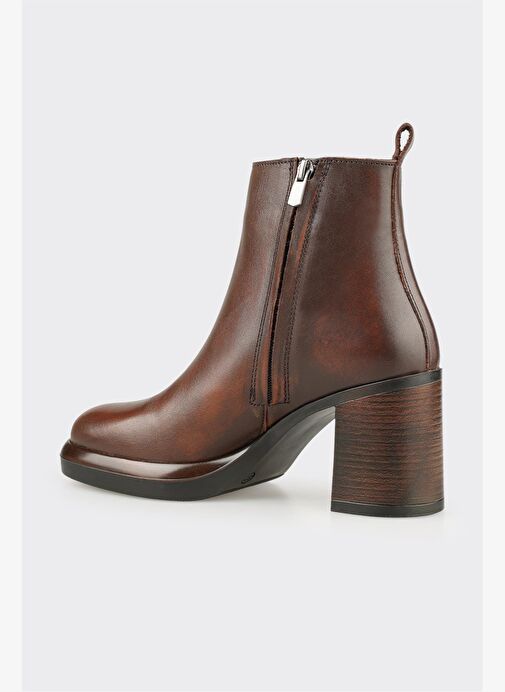 Kahve Deri Kadın Günlük Bot - Görsel 4