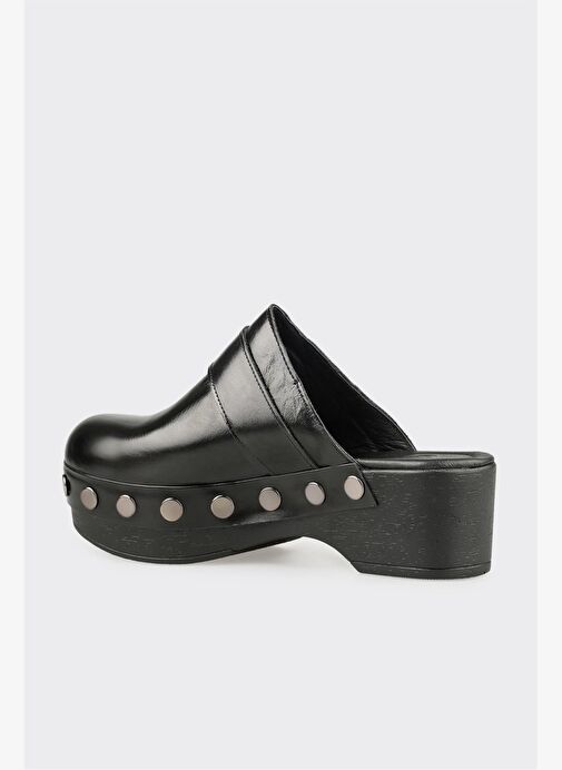 Siyah Deri Kadın Terlik - Görsel 4