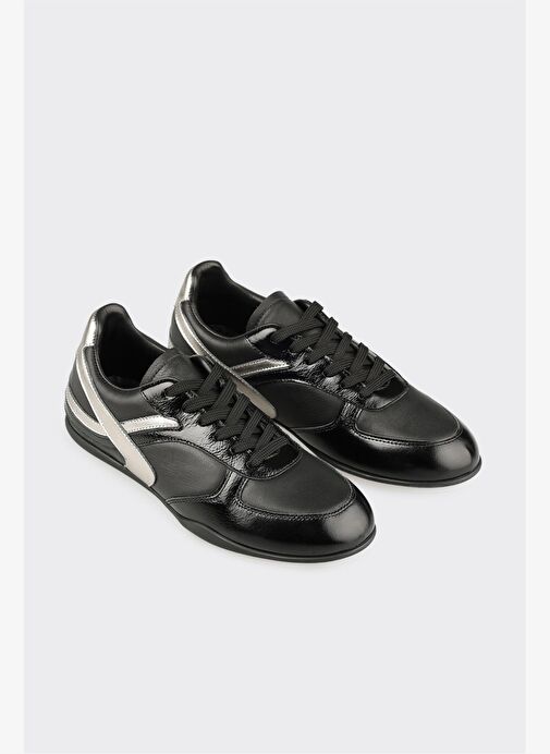 Siyah Deri Kadın Spor Ayakkabı - Görsel 3