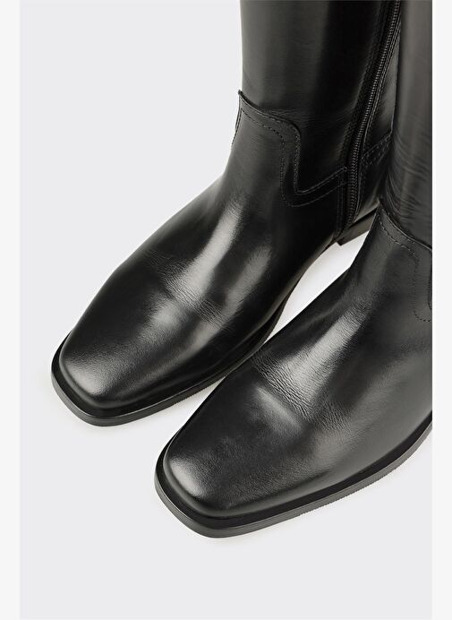 Siyah Deri Kadın Düz Çizme - Görsel 5