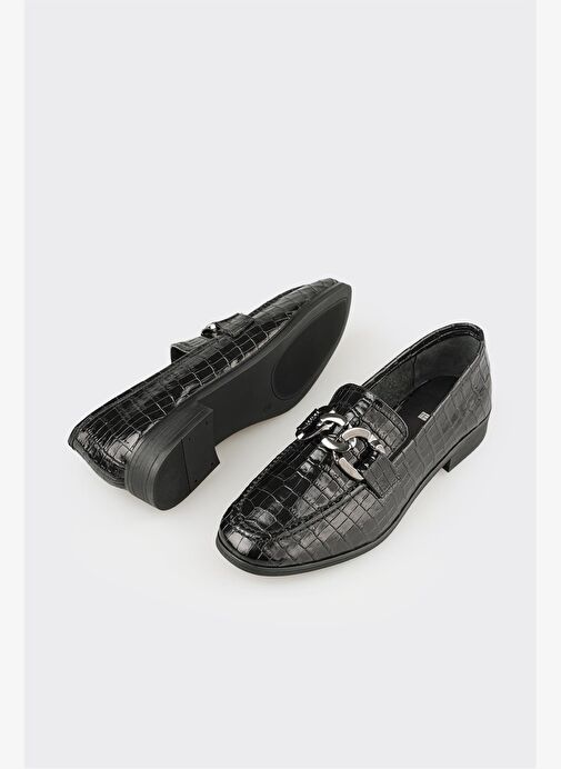 Siyah Deri Kadın Günlük Ayakkabı - Görsel 4