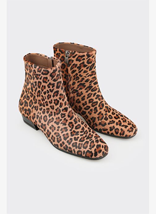Taba Hayvan Desenli Deri Kadın Klasik Bot - Görsel 3