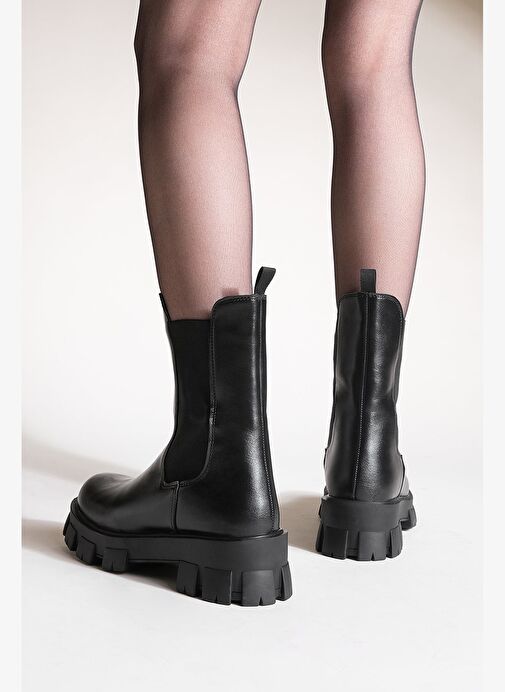 Kadın Lastikli Günlük Bot Kalın Tırtıklı Taban Eslona Siyah - Görsel 7