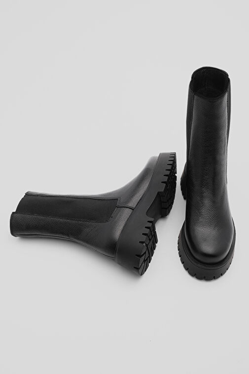 Kadın Hakiki Deri Günlük Bot Kalın Tırtıklı Taban Elastik Yan Bantlı Bukre Siyah - Görsel 8