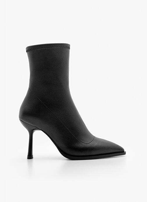 Kadın Topuklu Bot Sivri Burun Kadeh Ökçe Günlük Klasik Bot Holes Siyah - Görsel 4