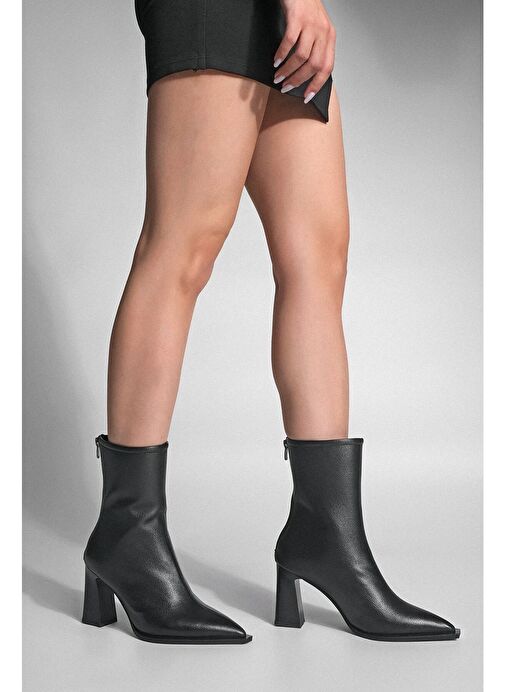 Kadın Topuklu Bot Sivri Burun Arkadan Fermuarlı Kalın Ökçe Kikas Siyah - Görsel 2