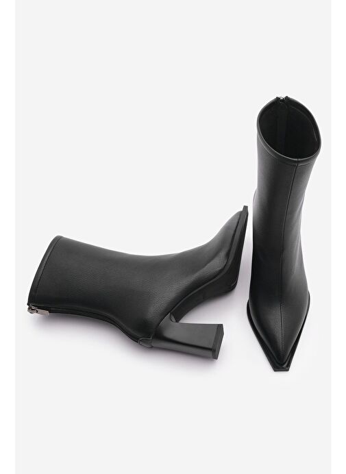Kadın Topuklu Bot Sivri Burun Arkadan Fermuarlı Kalın Ökçe Kikas Siyah - Görsel 8