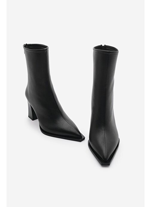 Kadın Topuklu Bot Sivri Burun Arkadan Fermuarlı Kalın Ökçe Kikas Siyah - Görsel 3