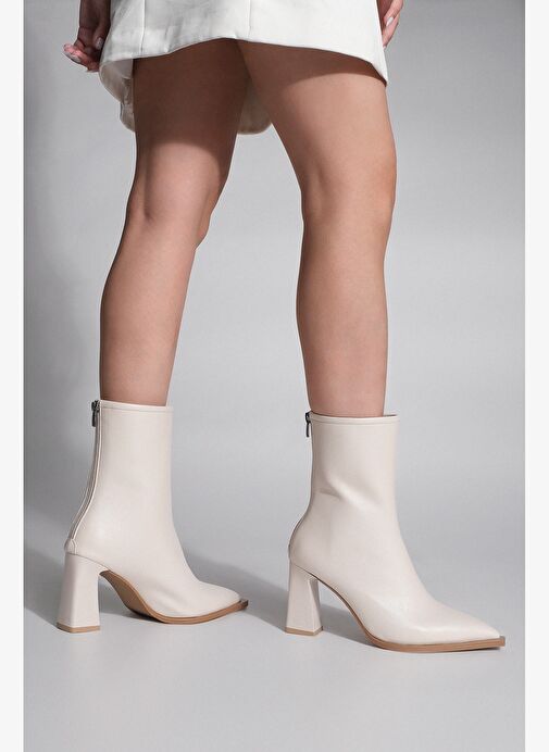 Kadın Topuklu Bot Sivri Burun Arkadan Fermuarlı Kalın Ökçe Kikas Ekru - Görsel 5