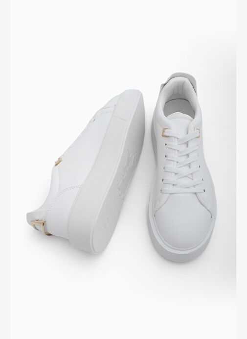 Kadın Sneaker Kalın Taban Altın Toka Detaylı Bağcıklı Spor Ayakkabı Rofke Beyaz - Görsel 6