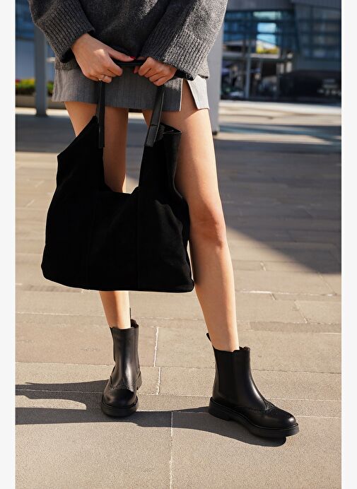 Kadın Hakiki Deri Elastik Yan Bantlı Günlük Bot Yestin Siyah - Görsel 5