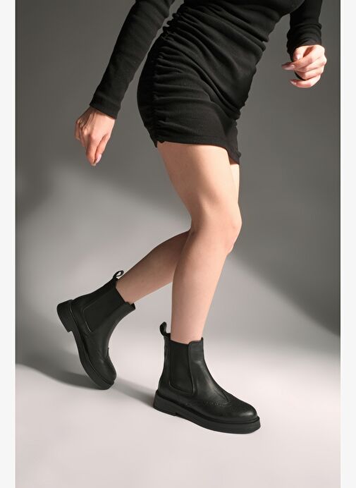 Kadın Hakiki Deri Elastik Yan Bantlı Günlük Bot Yestin Siyah - Görsel 8