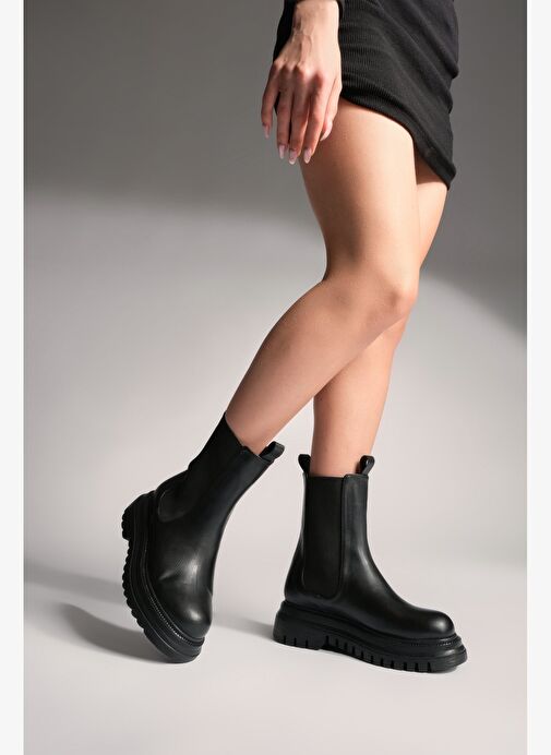 Kadın Kalın Taban Elastik Yan Bantlı Günlük Bot Bekira Siyah - Görsel 5