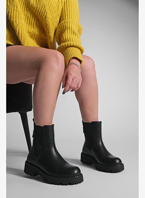 Kadın Elastik Yan Bantlı Günlük Bot Kolesya Siyah - Görsel 5