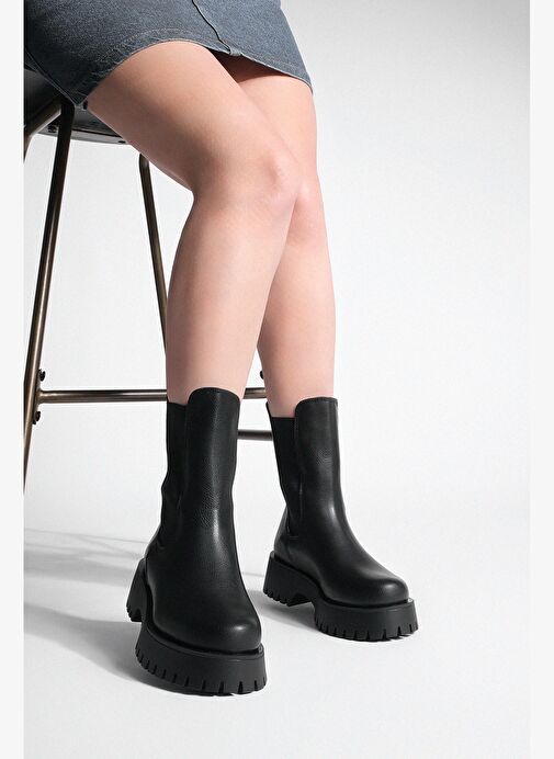 Kadın Kalın Taban Elastik Yan Bantlı Günlük Bot Zemes Siyah - Görsel 3