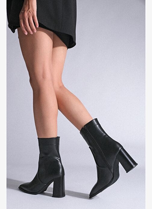 Kadın Yandan Fermuar Sivri Burun Kalın Topuklu Bot Laktone Siyah - Görsel 5