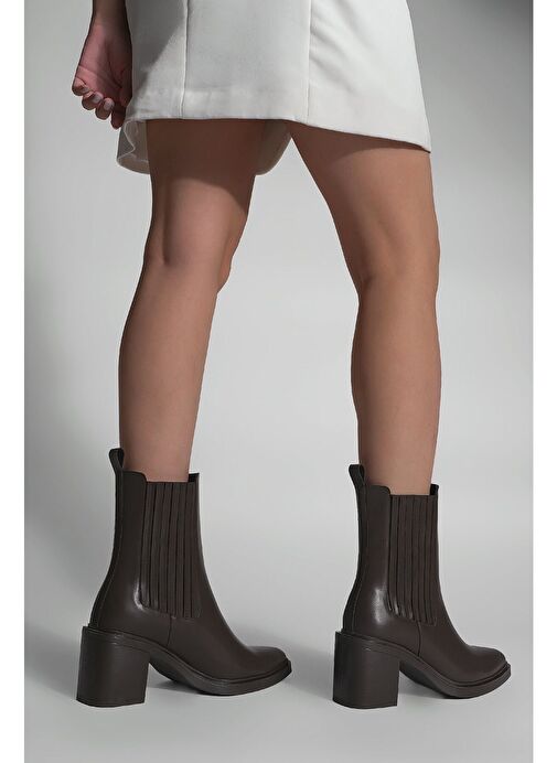 Kadın Sivri Burun Çift Lastikli Kalın Topuklu Bot Solav Kahve - Görsel 7