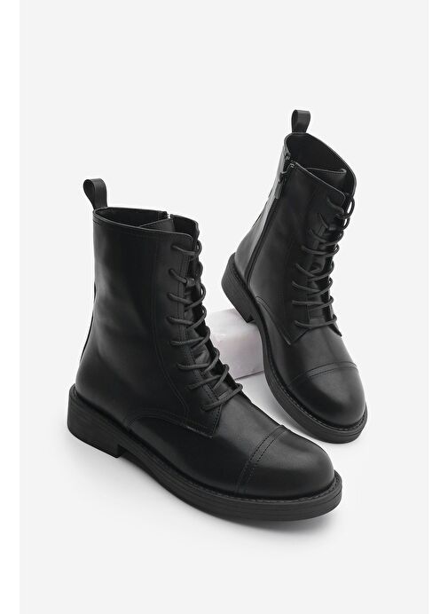 Kadın Bağcıklı Yandan Fermuarlı Günlük Postal Bot Sirus Siyah - Görsel 2