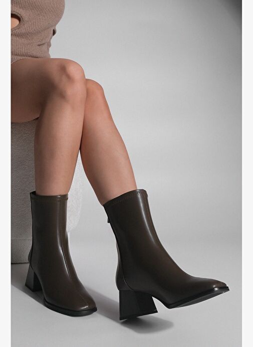 Kadın Topuklu Bot Küt Burun Arkadan Fermuarlı Nayis Kahve - Görsel 5