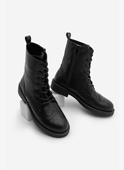 Kadın Bağcıklı Ve Fermuarlı Çiftyüz Günlük Postal Bot Lidan Siyah - Görsel 2