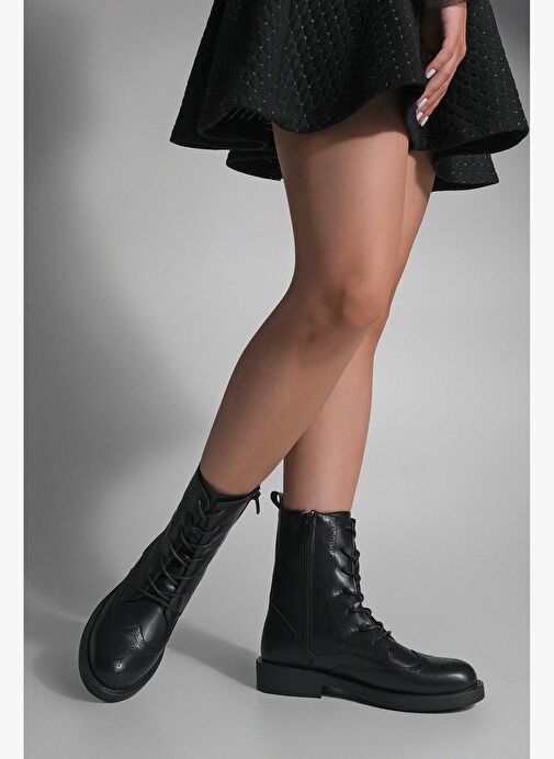 Kadın Bağcıklı Ve Fermuarlı Çiftyüz Günlük Postal Bot Lidan Siyah - Görsel 9