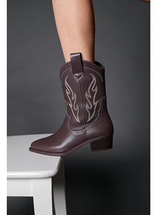 Kadın Sivri Burun Nakışlı Western Bot Tevlus Kahve - Görsel 9