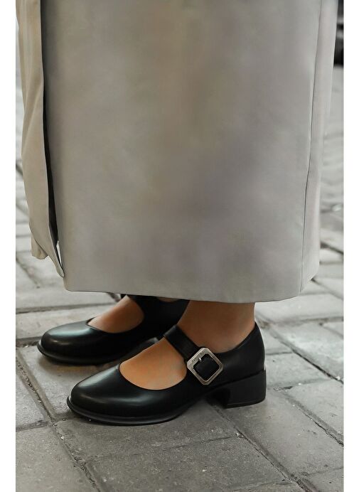 Kadın Tokalı Loafer Günlük Topuklu Ayakkabı Meniz Siyah - Görsel 9