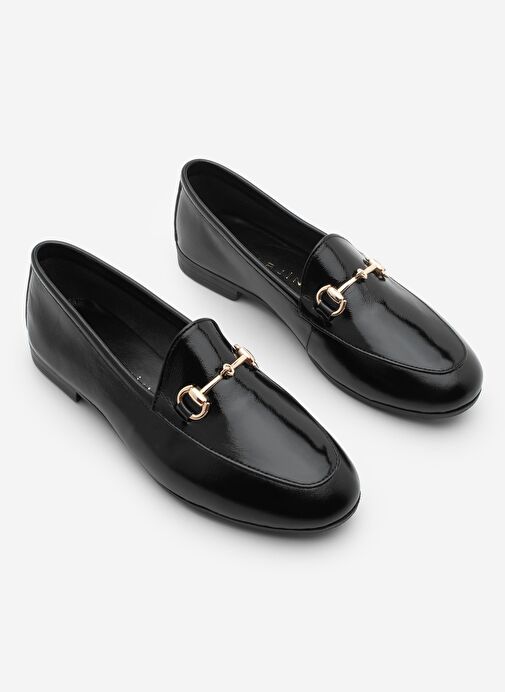 Kadın Hakiki Deri Zincirli Loafer Günlük Ayakkabı Tanle Siyah Rugan - Görsel 6