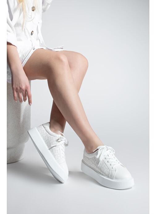 Kadın Sneaker Kalın Taban Desenli Bağcıklı Spor Ayakkabı Linay Beyaz - Görsel 7