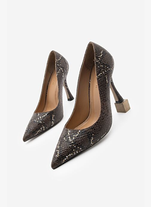 Kadın Stiletto Sivri Burun Yılan Desenli Topuklu Ayakkabı Filoz Kahve Yılan - Görsel 4