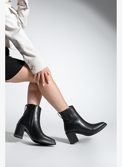 Kadın Sivri Burun Fermuarlı Kalın Topuklu Bot Belza Siyah - Görsel 5