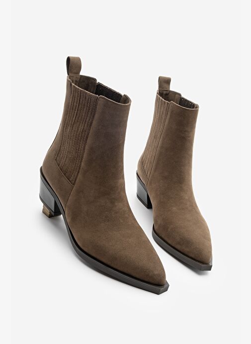 Kadın Sivri Burun Kalın Topuklu Chelsea Çift Lastikli Günlük Bot Losya Kahve Süet - Görsel 2