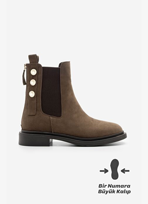 Kadın Altın Düğmeli Çift Lastikli Arkadan Fermuarlı Günlük Bot Valone Kahve Süet - Görsel 4