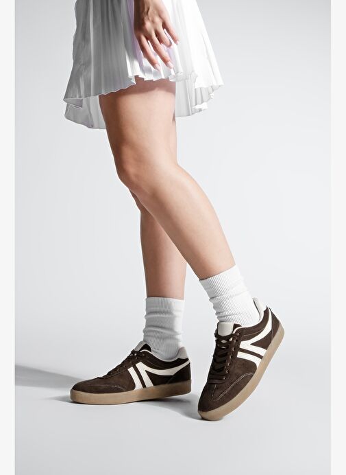 Kadın Sneaker Bağcıklı Düz Taban Spor Ayakkabı Tiyone Kahve Süet - Görsel 4
