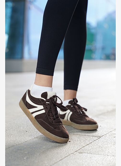 Kadın Sneaker Bağcıklı Düz Taban Spor Ayakkabı Tiyone Kahve Süet - Görsel 9