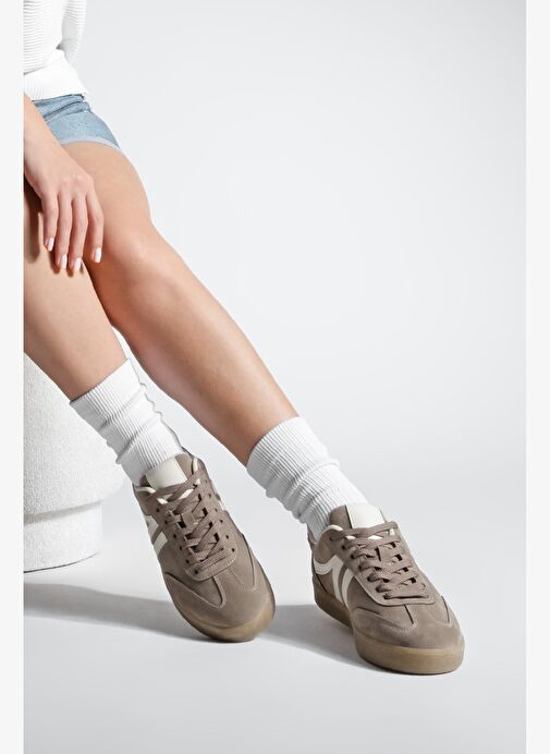 Kadın Sneaker Bağcıklı Düz Taban Spor Ayakkabı Tiyone Vizon Süet - Görsel 3