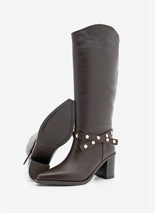 Kadın Sivri Burun Fermuarsız Çıkarılabilen Tokalı Troklu Zımbalı Topuklu Çizme Fuslep Kahve - Görsel 5