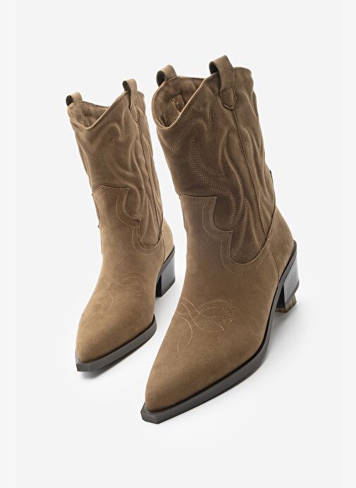 Kadın Sivri Burun Nakışlı Western Bot Nilva Taba Süet - Görsel 2