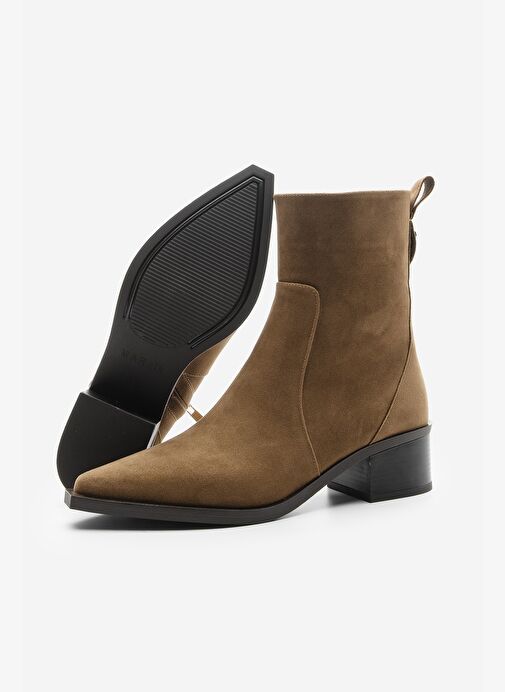Kadın Sivri Burun Altın Detaylı Topuklu Bot Kenor Taba Süet - Görsel 8
