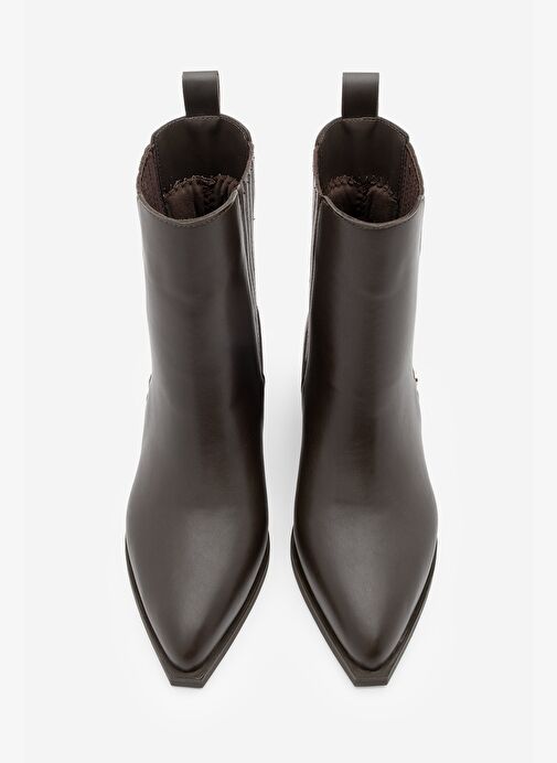 Kadın Sivri Burun Chelsea Çift Lastikli Troklu Zımbalı Topuklu Bot Alura Kahve - Görsel 7