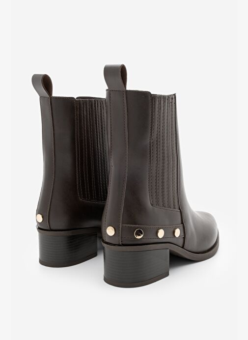 Kadın Sivri Burun Chelsea Çift Lastikli Troklu Zımbalı Topuklu Bot Alura Kahve - Görsel 6