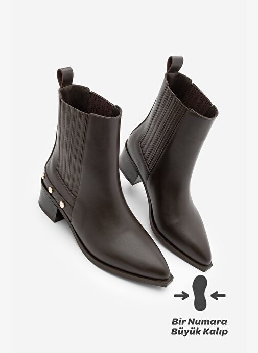 Kadın Sivri Burun Chelsea Çift Lastikli Troklu Zımbalı Topuklu Bot Alura Kahve - Görsel 2