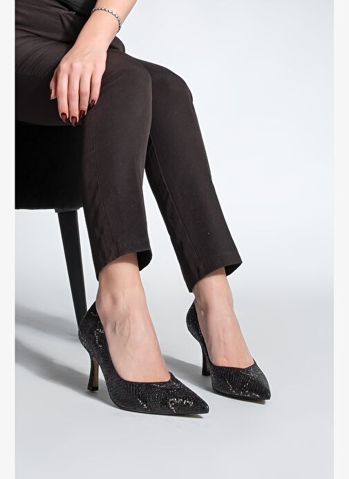 Kadın Stiletto Sivri Burun Yılan Desenli Topuklu Ayakkabı Tosey Siyah Yılan - Görsel 5