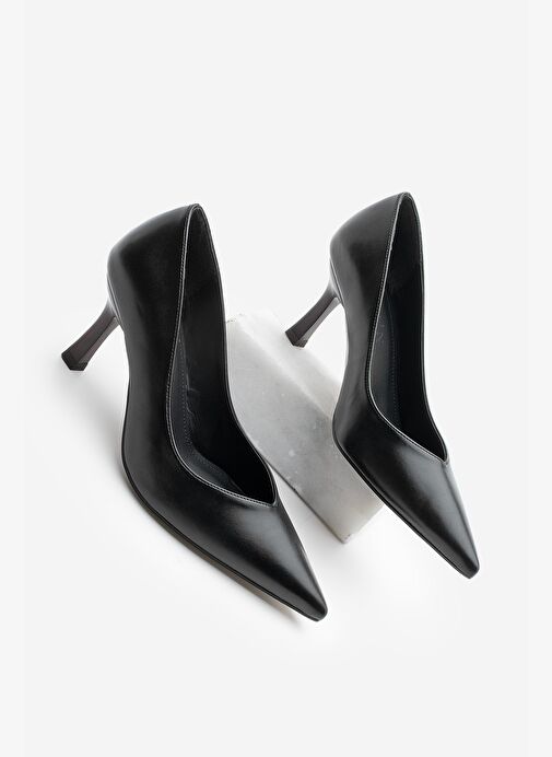Kadın Stiletto Sivri Burun Ahşap Desen Ökçe Topuklu Ayakkabı Arset Siyah - Görsel 2
