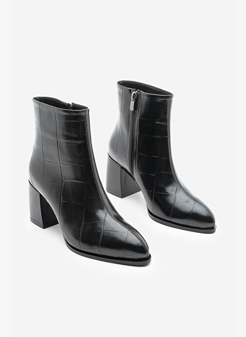 Kadın Sivri Burun Dikiş Detaylı Kalın Topuklu Bot Verika Siyah Croco - Görsel 6